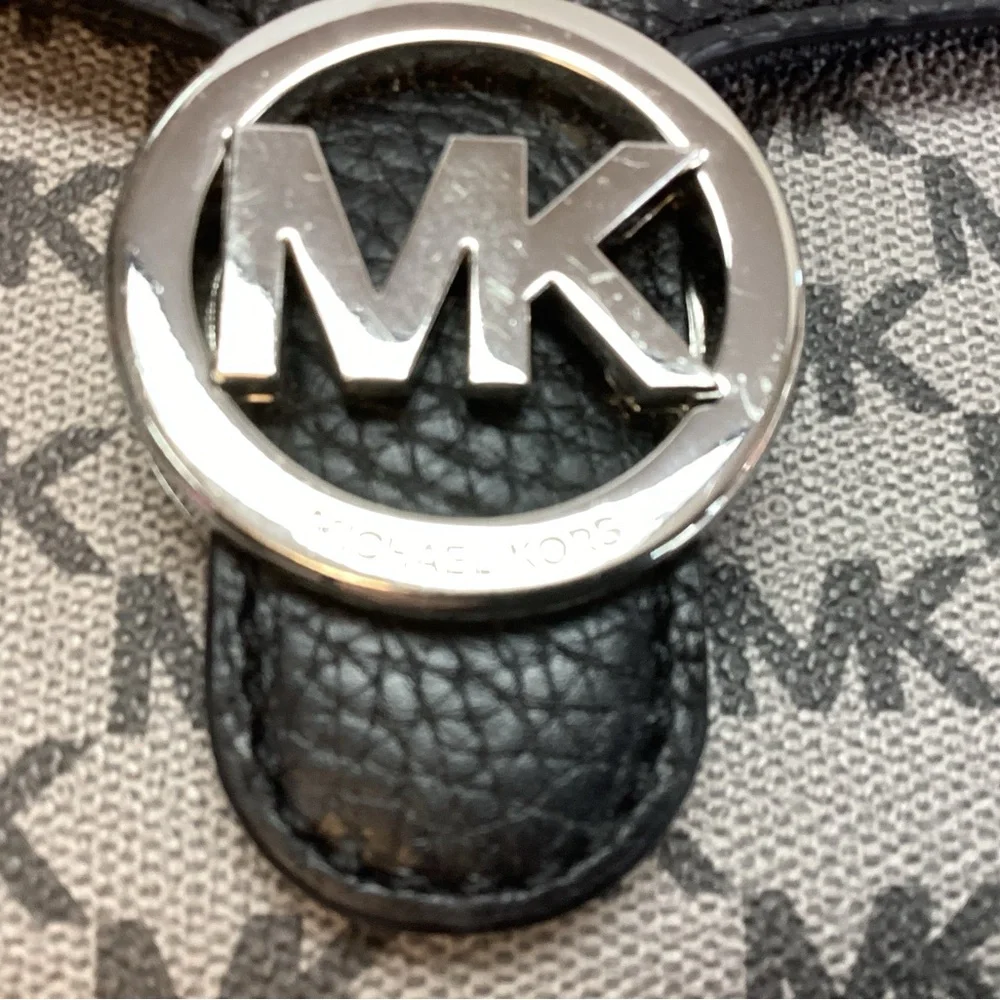 Michael Kors or has
